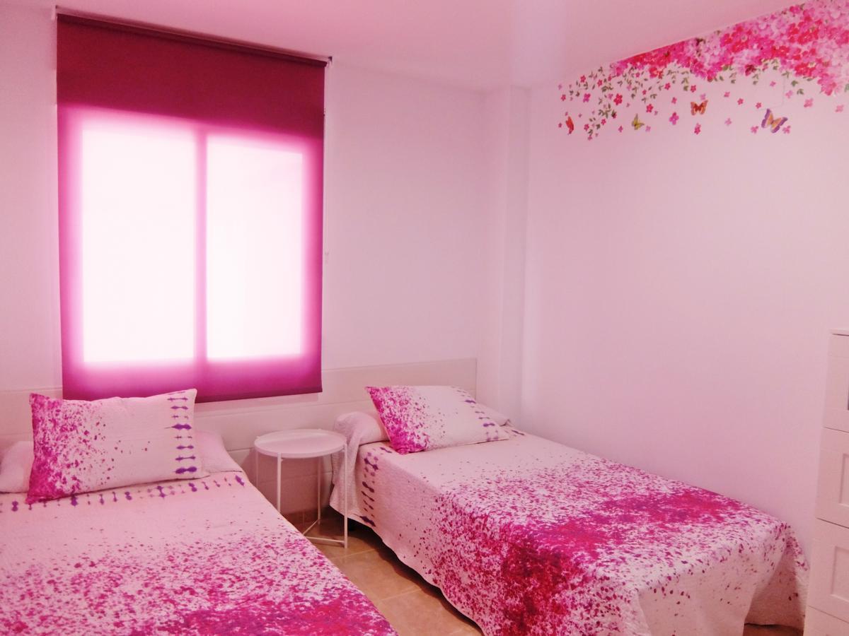 Apartamento Familiar junto a la Playa de San Fernando - OLIVA Bagian luar foto