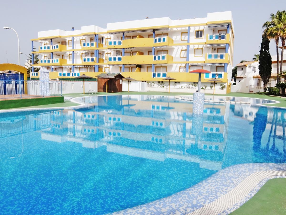 Apartamento Familiar junto a la Playa de San Fernando - OLIVA Bagian luar foto